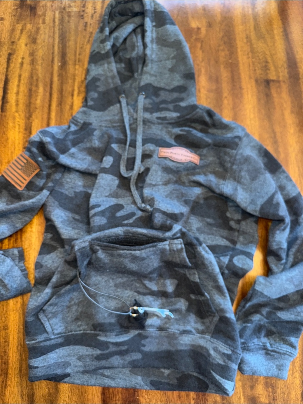 J. America  Men's Gray & Black Camo Hoodie with Built in Can or Bottle Coozie